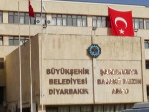 Diyarbakır Büyükşehir Belediyesi'ne kayyum atandı