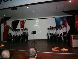 Pasinler'de Atatürk, ölümünün 78. yılında rahmetle anıldı