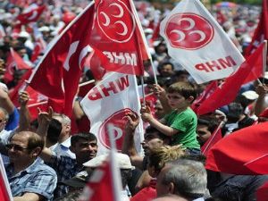 Erzurum MHP'de şok istifalar...