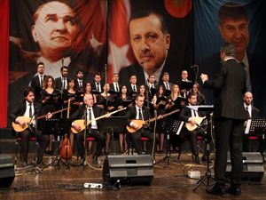 Büyükşehir'den türkü ziyafeti
