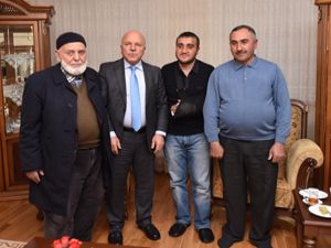 Başkan Sekmen Gazi Ergün'ü ziyaret etti