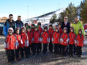 Erzurum GHSİM'den miniklere kayak fırsatı