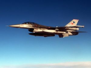 Türk ve Rus uçakları DEAŞ'ı vuruyor