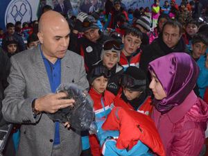 Başkan Korkut Erzurum'a 'kayakçı ordusu' kurdu