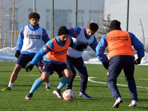 Mavi-Beyazlılar Konya Anadolu Selçukspor maçının hazırlığına başladı