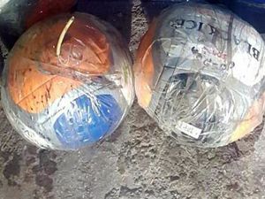 PKK'lı teröristler topların içerisine patlayıcı tuzaklamış