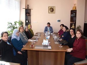 Kaymakam Şenol Turan, 8 Mart kadınlar gününü kutladı