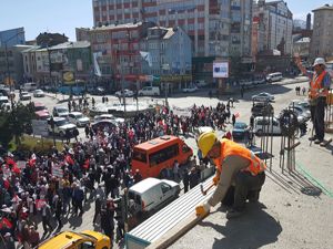 Hak-iş 1 Mayıs için Erzurum'da