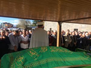 Başkan Hikmet Karaca'nın ağabeyi acısı