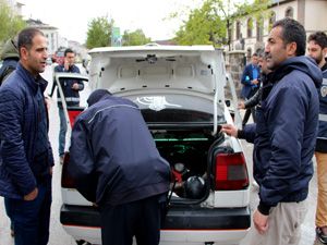  Erzurum'da 400 polisle 'Huzurlu Sokaklar' uygulaması