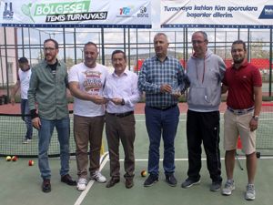 Erzurum'da bölgesel tenis turnuvası