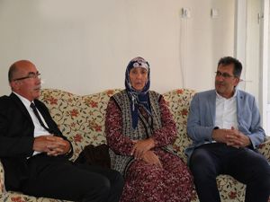Erzurum KHB Genel Sekreteri Güler, şehit ailesini ziyaret etti