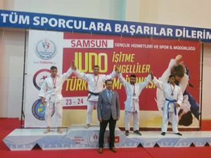 Erzurumlu Esenboğa'dan olimpiyatta çifte altın