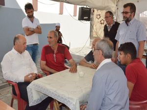 Vali Azizoğlu'ndan Demir ailesine taziye ziyareti