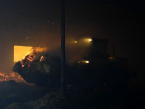 Horasan'da 15 bin balya ot yanarak kül oldu
