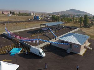 Büyükşehir'in yatırımı Köprüköy Canlı Hayvan Pazarı açıldı