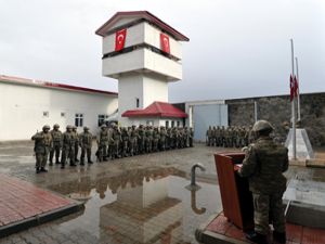 Jandarma komandolardan Ata'ya saygı