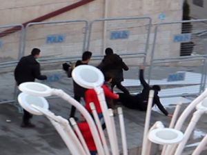 Erzurum'da Lise öğrencisini tekme tokat dövdüler