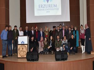 ETÜ'de 'Osmanlı Arşivciliği' söyleşisi düzenlendi
