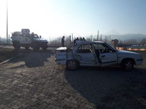 Iğdır'da trafik kazası: 1 ölü, 2 yaralı