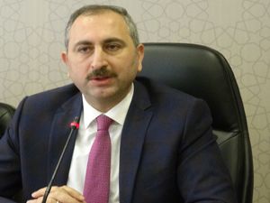 Adalet Bakanı Gül, AK Parti Erzurum İl Teşkilatında konuştu