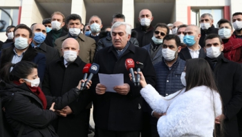 AK Parti'den üç isme 81 ilde suç duyurusu