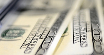 Dolar 8 lirayı aştı