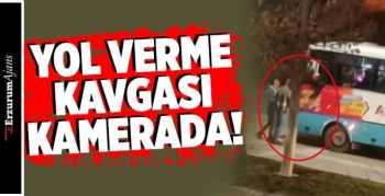 Halk otobüsünün önünü kesip sürücüye saldırdı