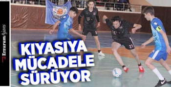 Liseli gençlerin futsal heyecanı