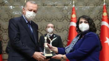 Prof. Dr. Çadırcı'ya TÜBİTAK'tan teşvik ödülü