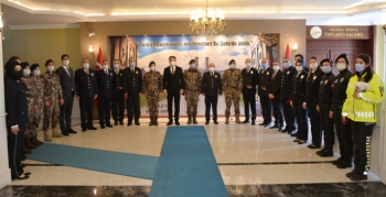 Vali Okay Memiş'e 'Polis Haftası' ziyareti