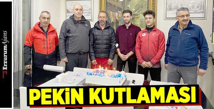 Olimpiyat fatihlerine pastalı kutlama