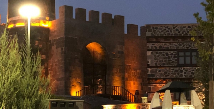Tarihi Erzurum Kalesi'nin çehresi değişti