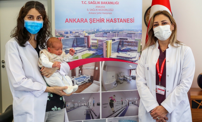 Türkiye'nin antikorlu doğan ilk bebeği: Uras bebek