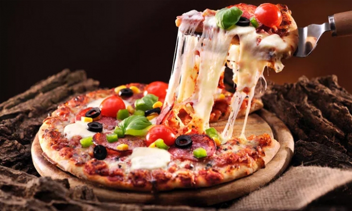 Ünlü pizza zinciri 73 şubesini kapatıyor