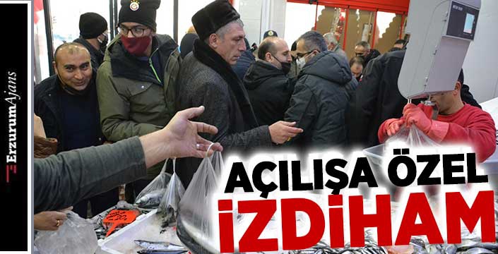 Açılışa özel yapılan indirim izdihama neden oldu