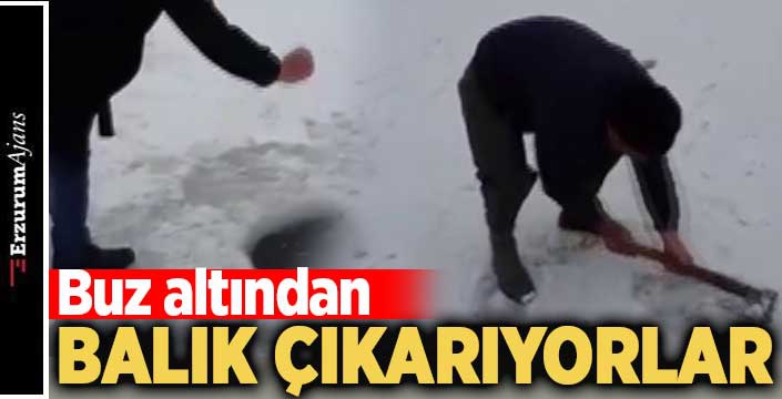 Buzu kırıp balık tutuyorlar