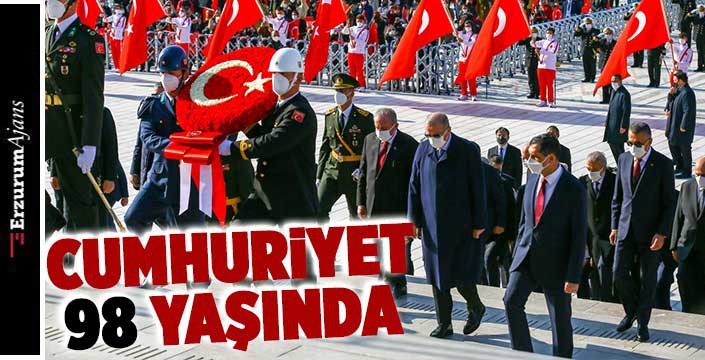 Devlet erkanı Ata'nın huzuruna çıktı