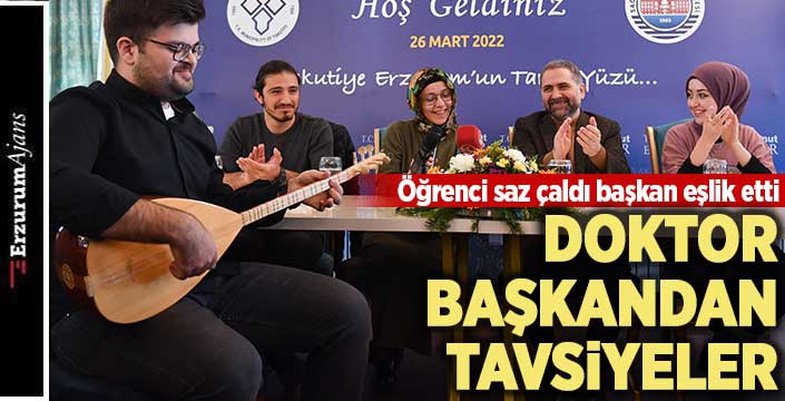 Doktor başkan genç doktor adaylarıyla kahvaltıda buluştu