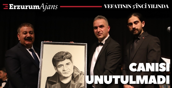 Sunar: İbrahim Erkal Erzurum'un abide sanatçısıdır