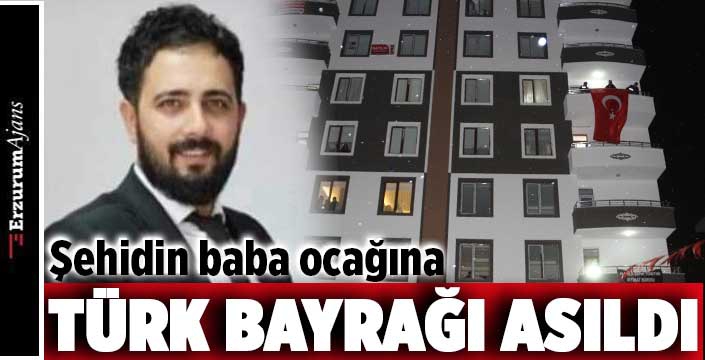 Türk bayraklarıyla donatıldı